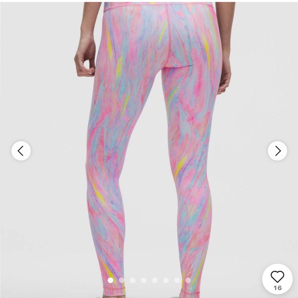 Size 6 - Wunder Train HR Tight 25” in color Prism Marble